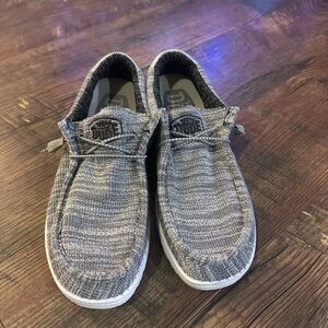 Hey Dude Men's Knit Gray Loafers
